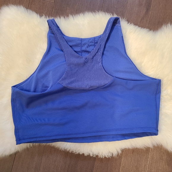 (DONATED) Joe Fresh Crop Top - Picture 2 of 2